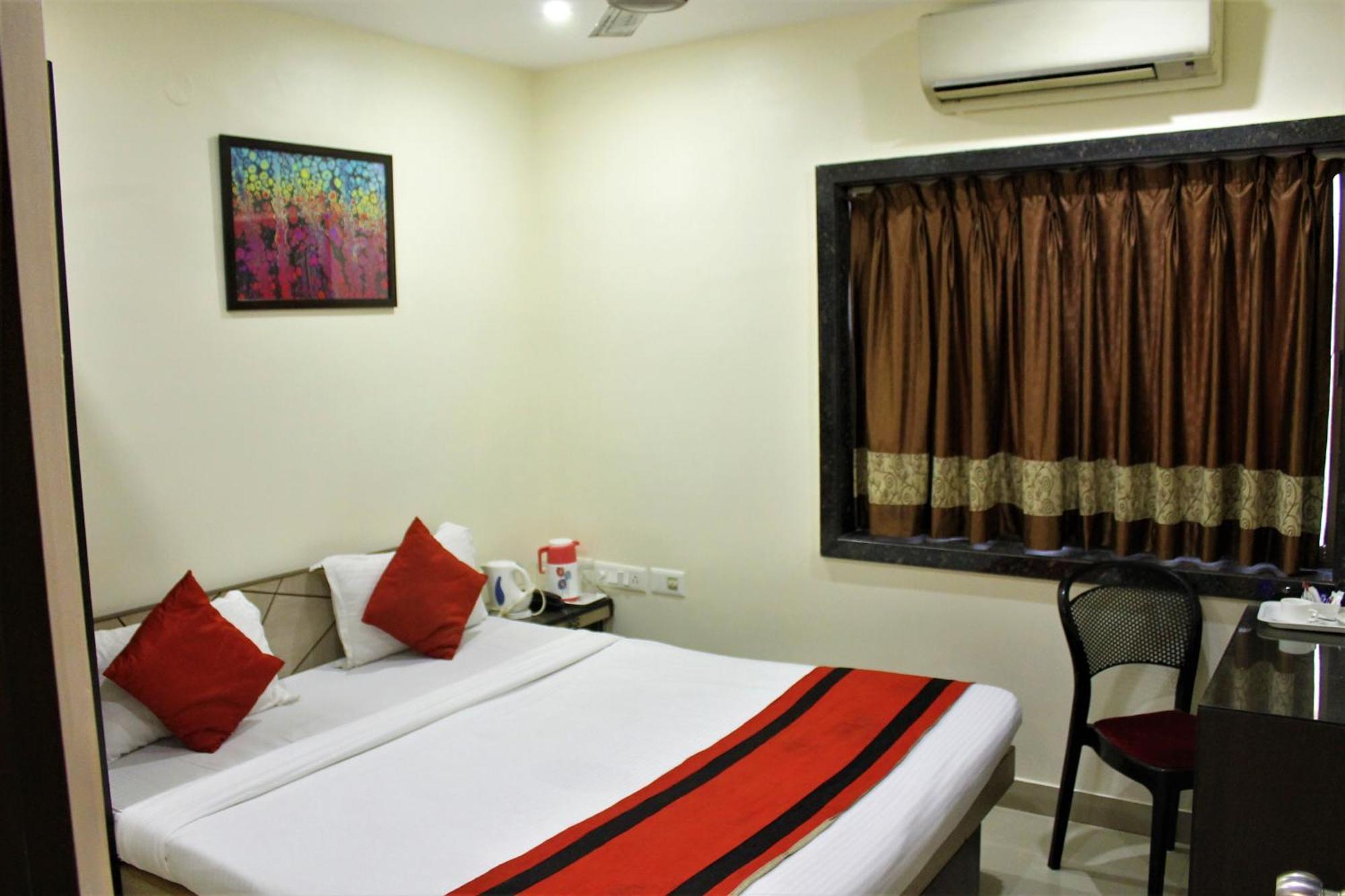 Reliable Inn โกลกาตา ภายนอก รูปภาพ